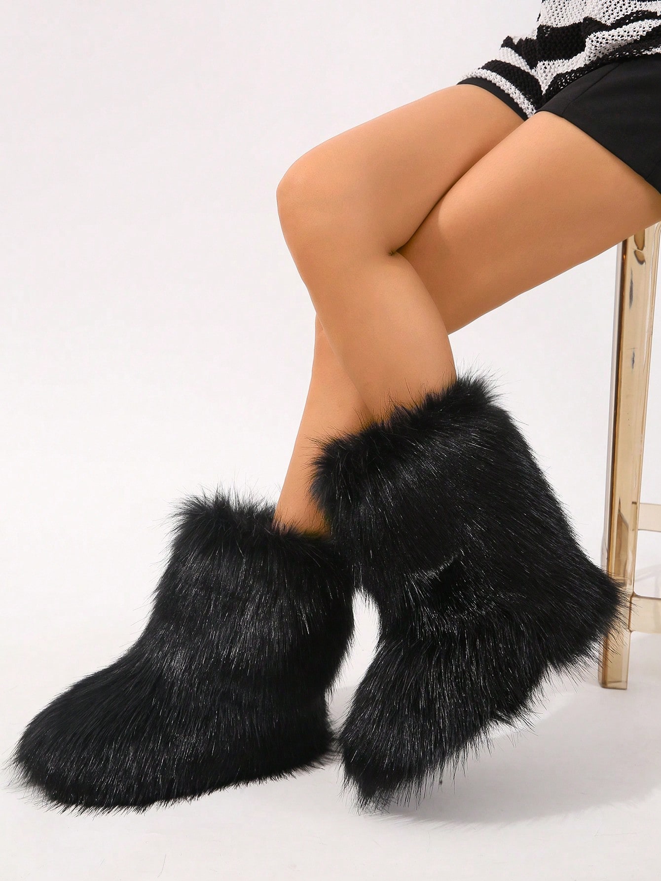 Women Mid-Calf Boots