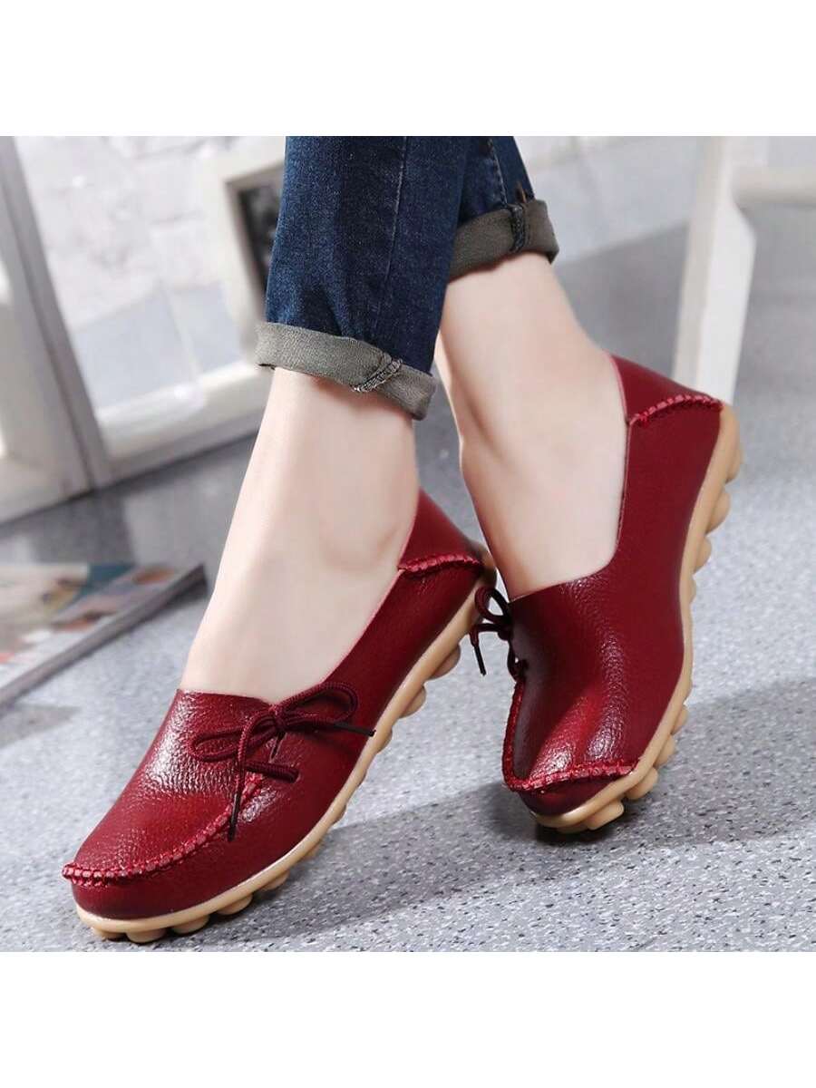 In Burgundy Women Flats