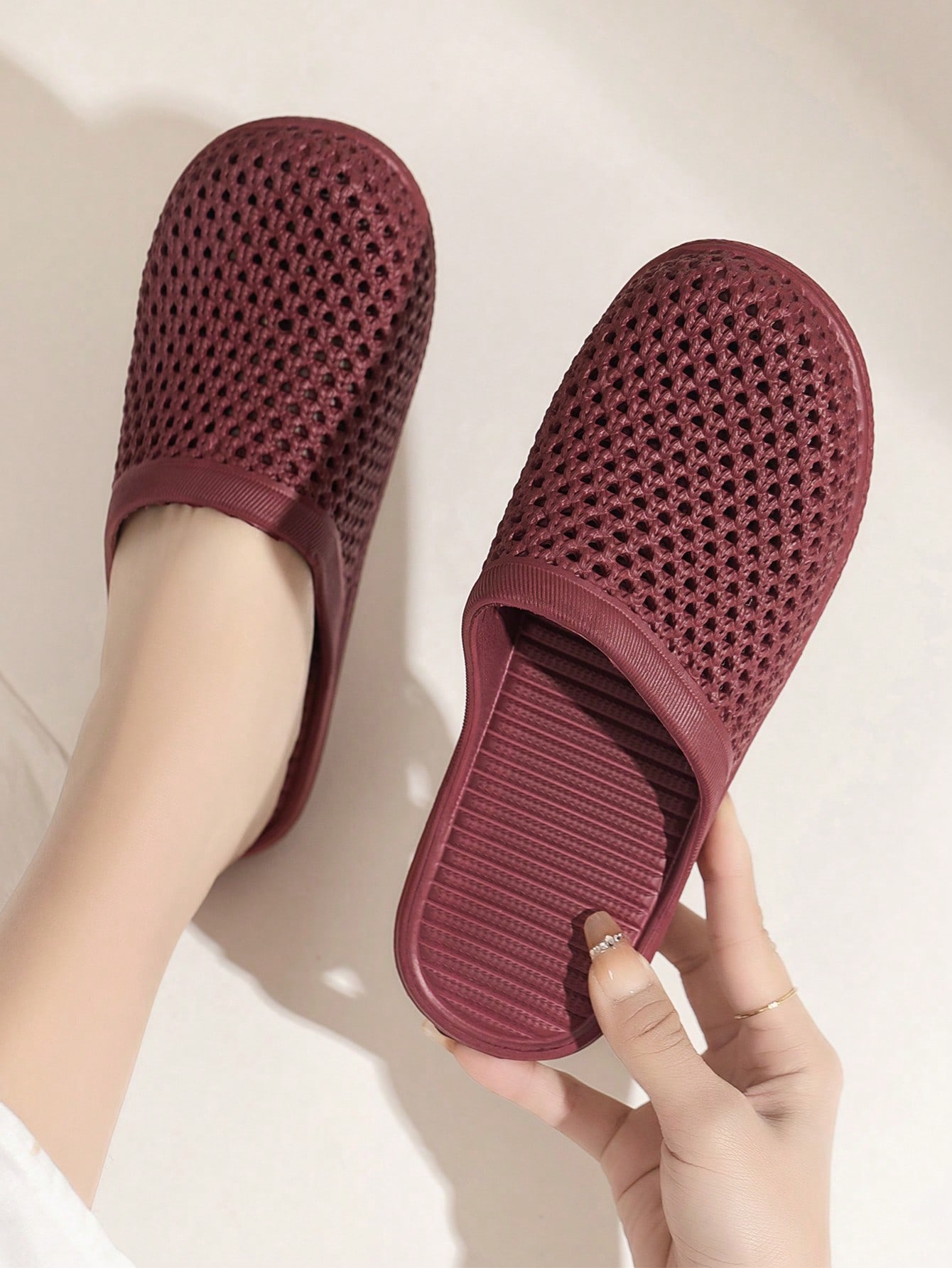 In Burgundy Women Shoes