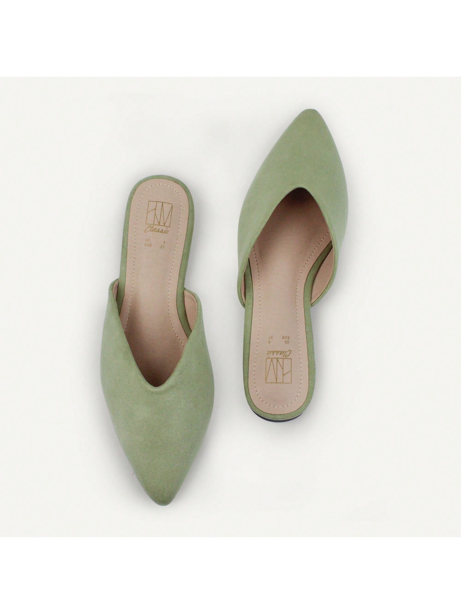 In Green Women Flats