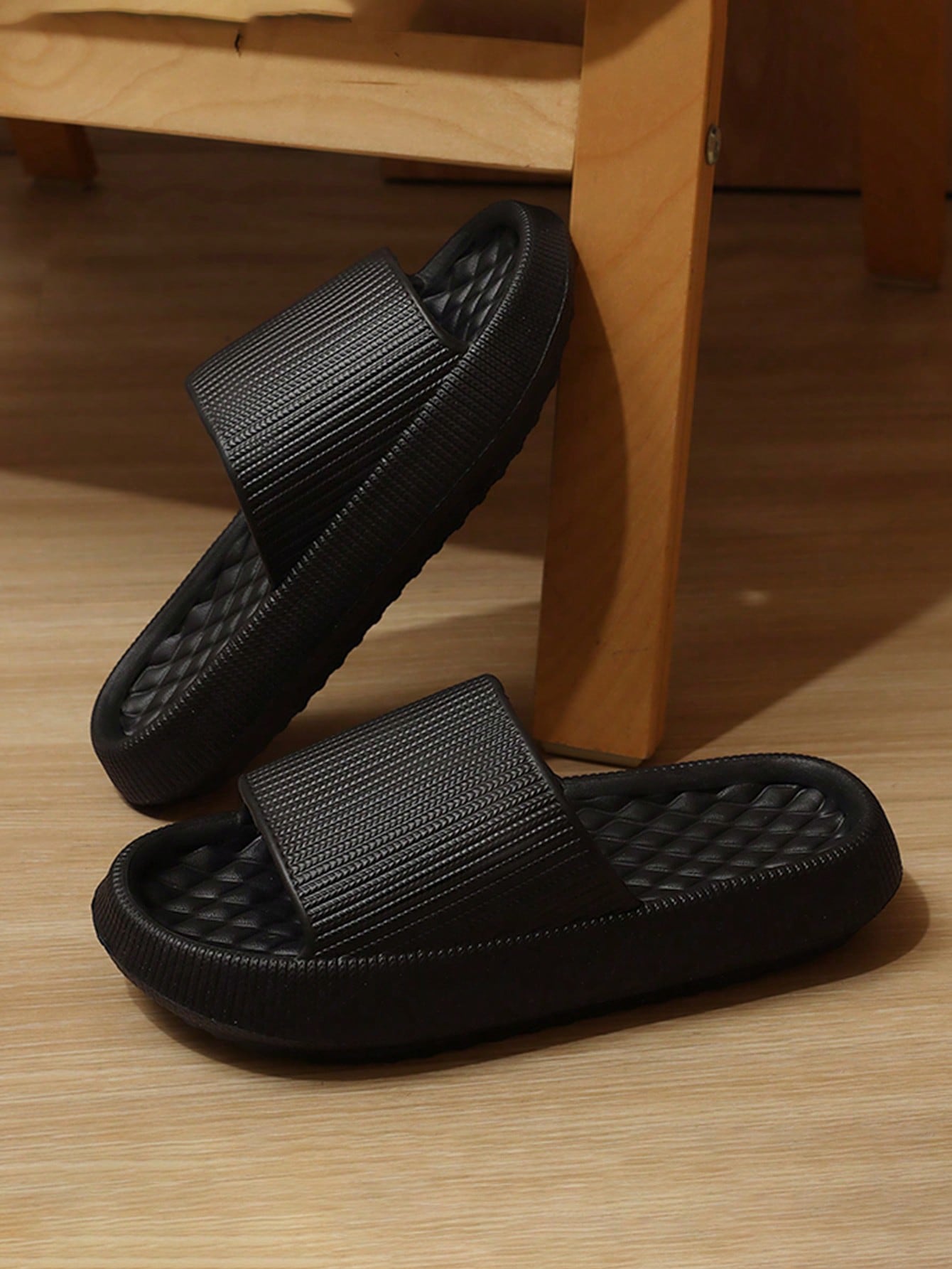 In Black Women Home Slippers