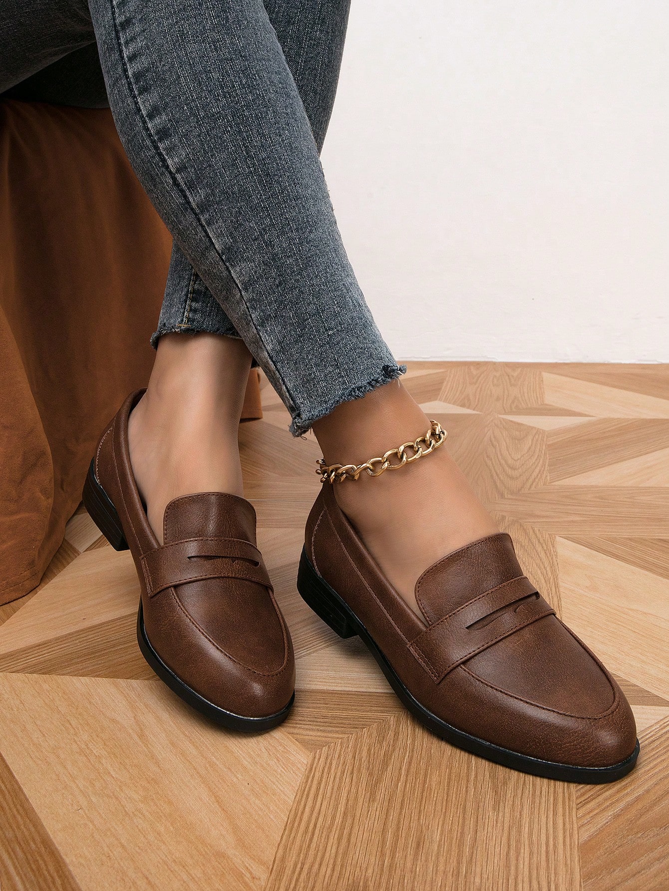 In Coffee Brown Women Flats