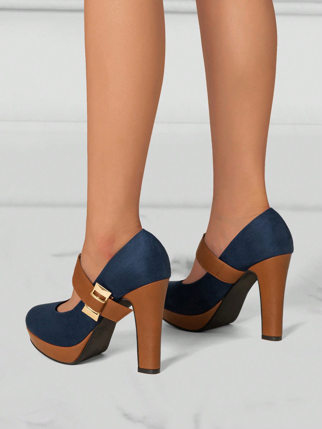 In Blue Women Pumps