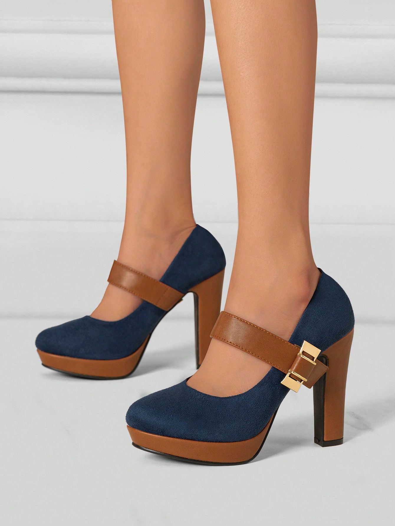 In Blue Women Pumps