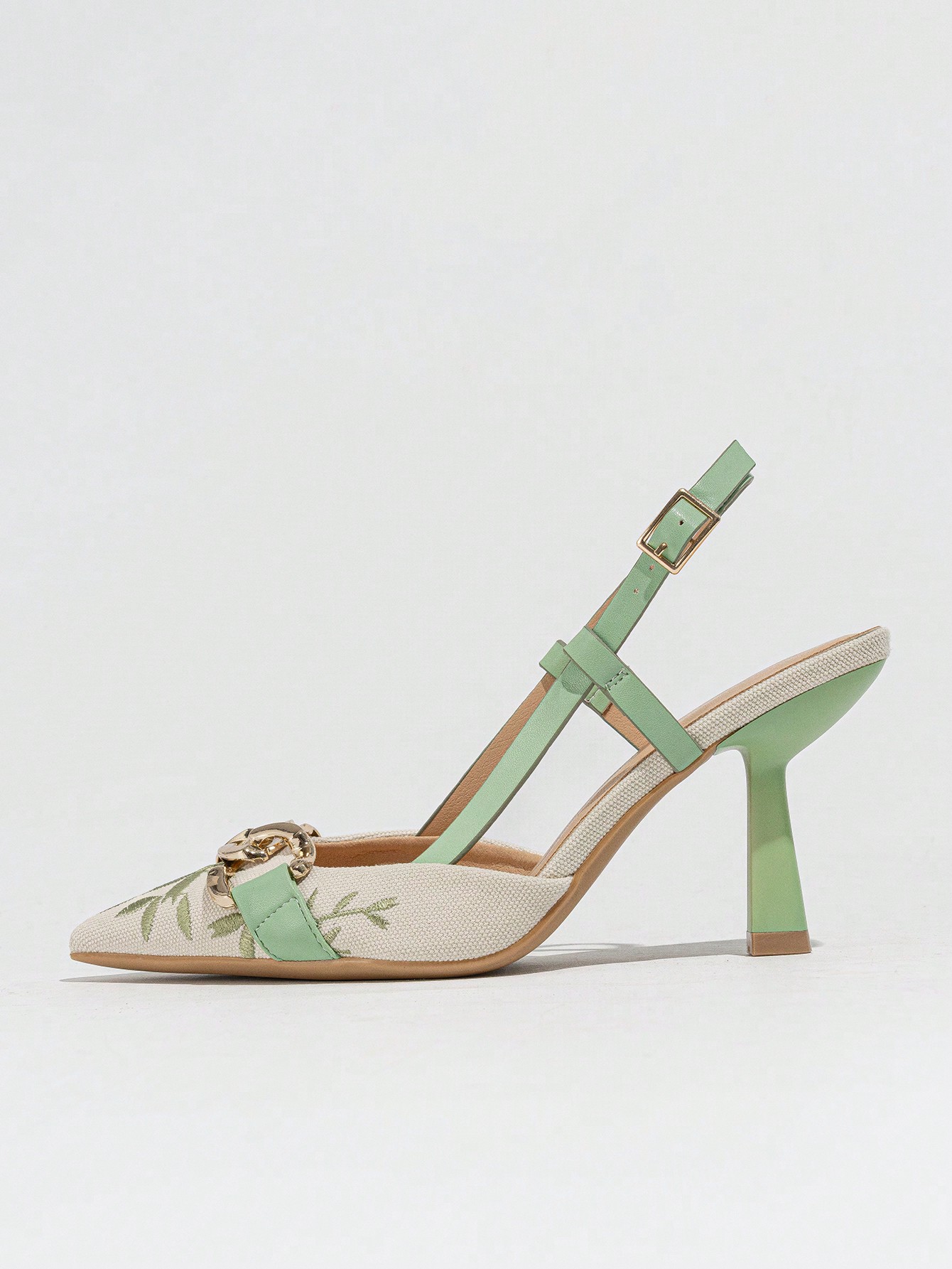 In Green Women Pumps