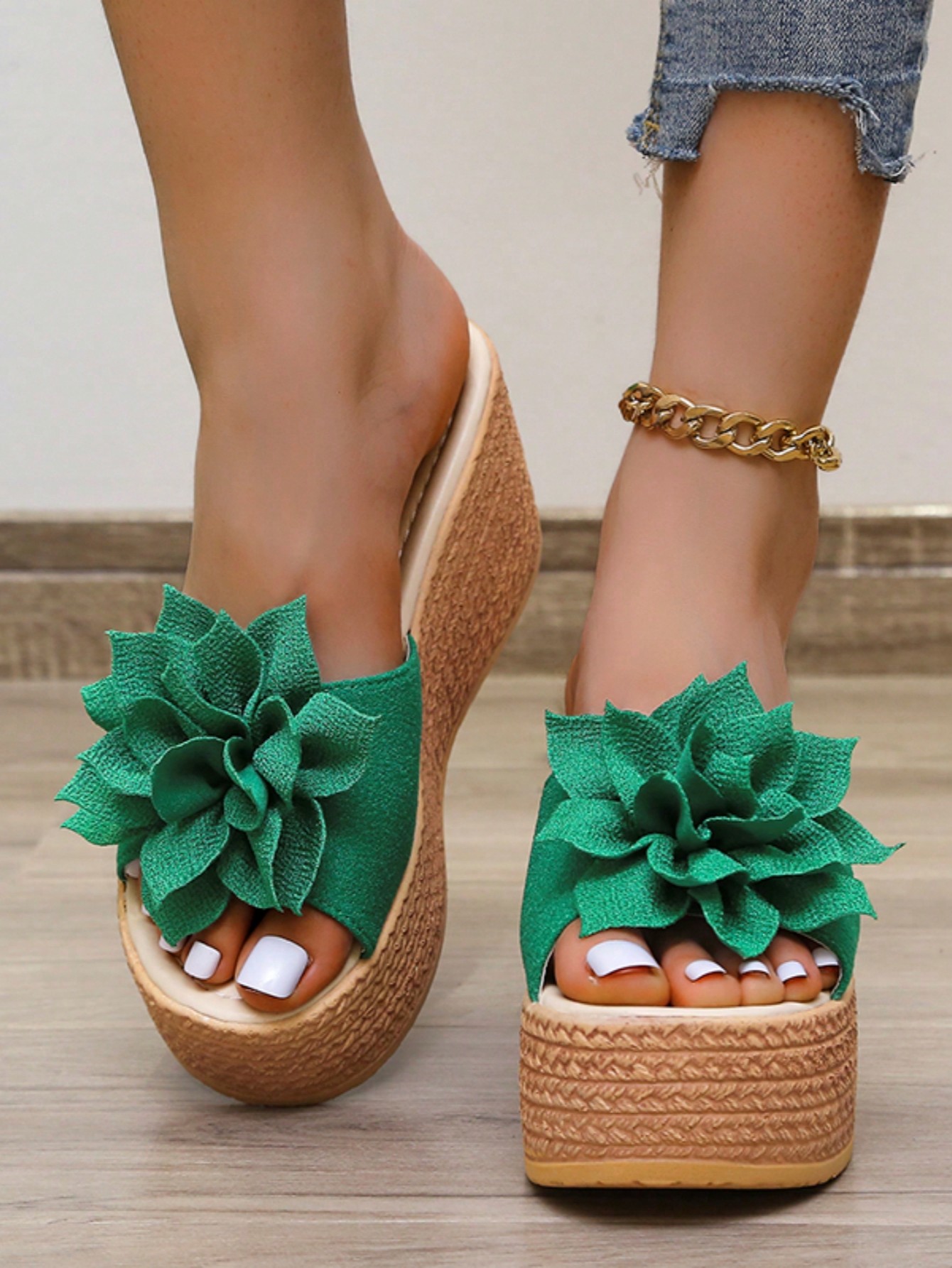 In Green Women Shoes