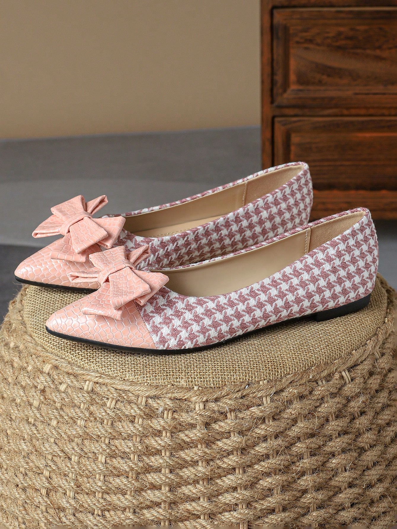 In Pink Women Flats