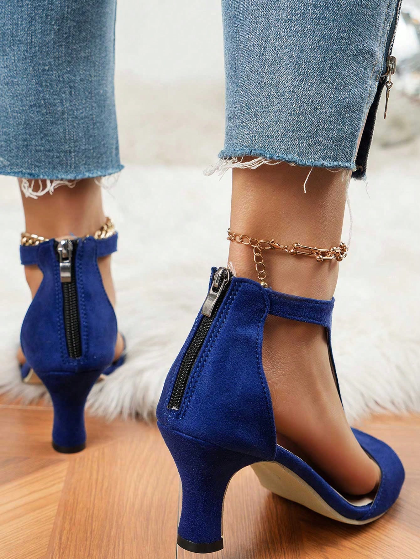 In Blue Women Pumps