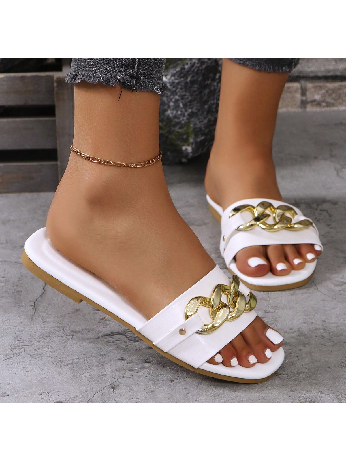 In White Women Flat Sandals