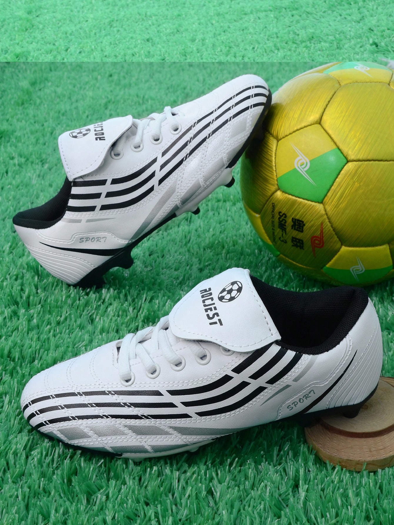 Kids Soccer Shoes