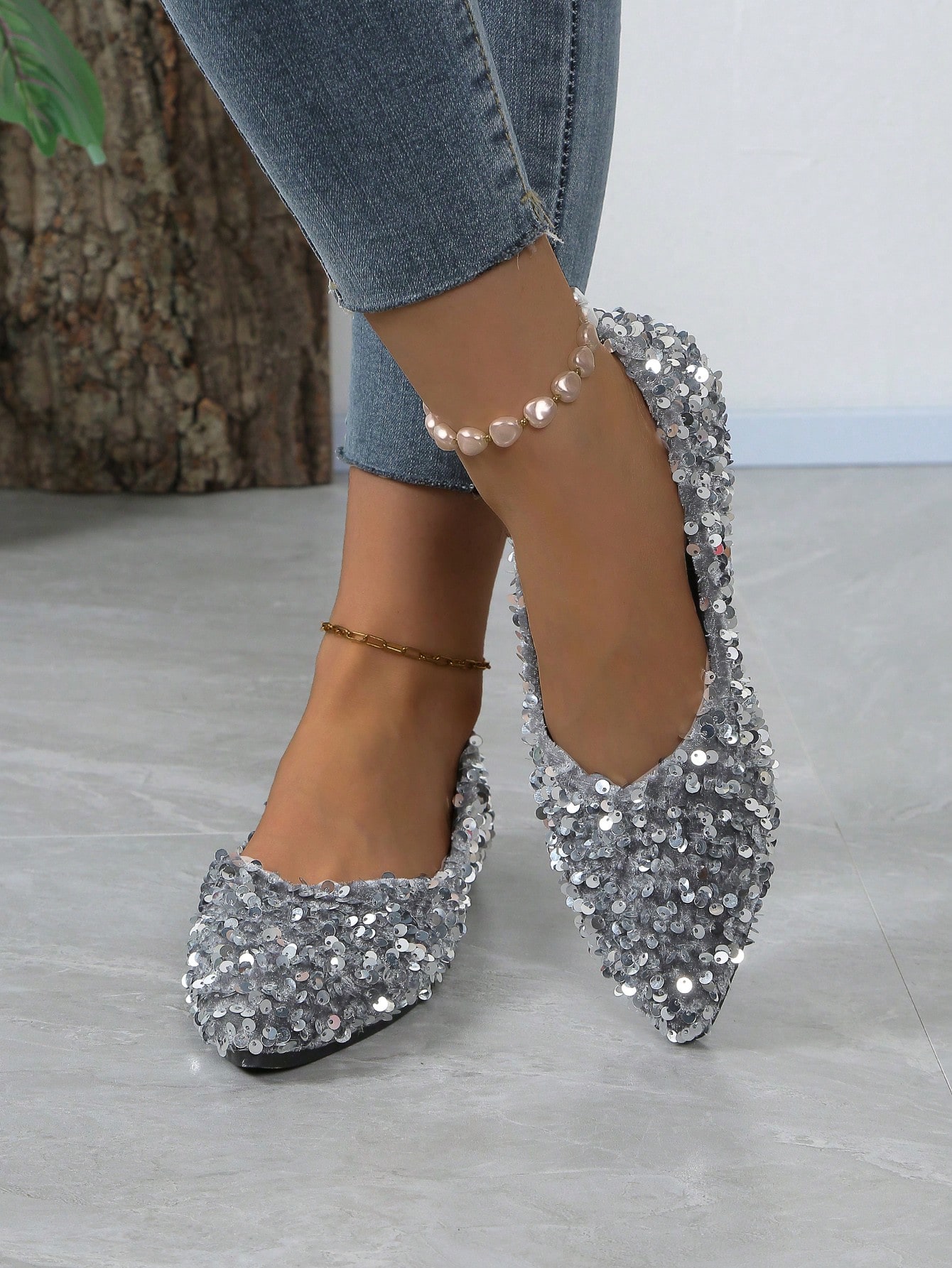 In Silver Women Flats