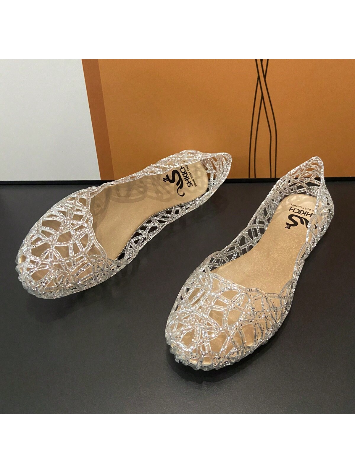 Women Flats Below $9.99