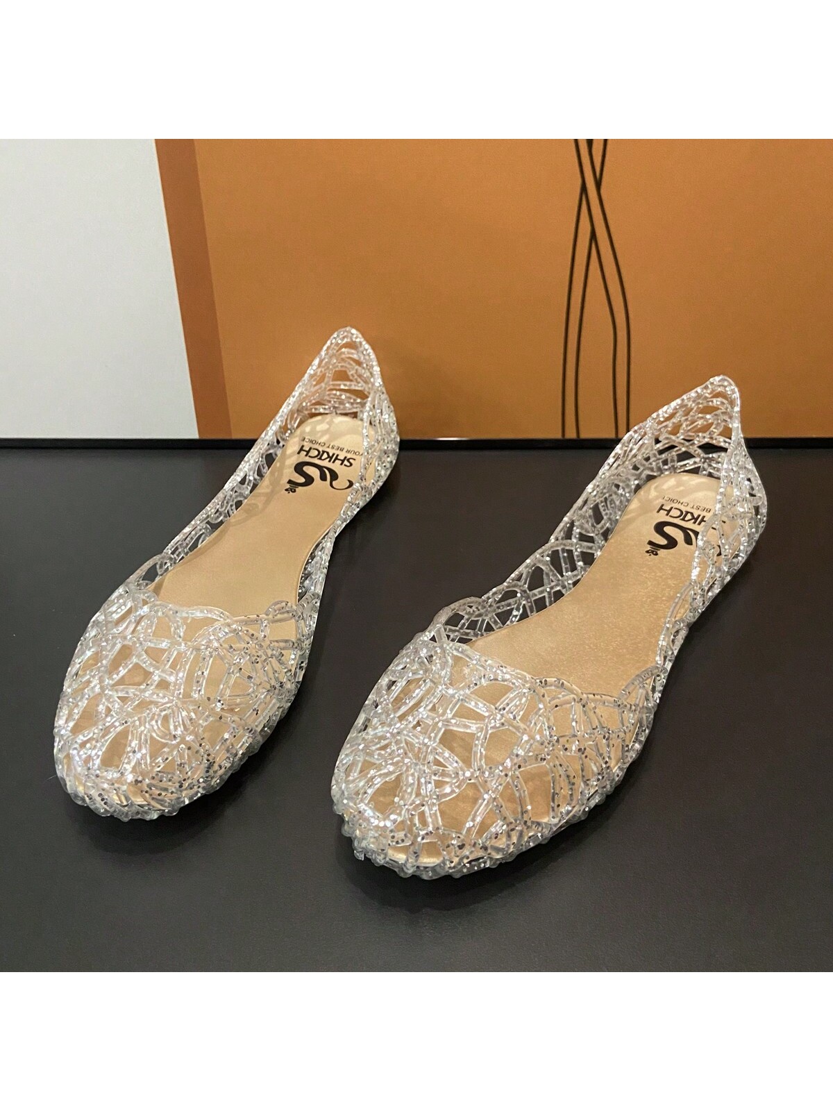 Women Flats Below $9.99