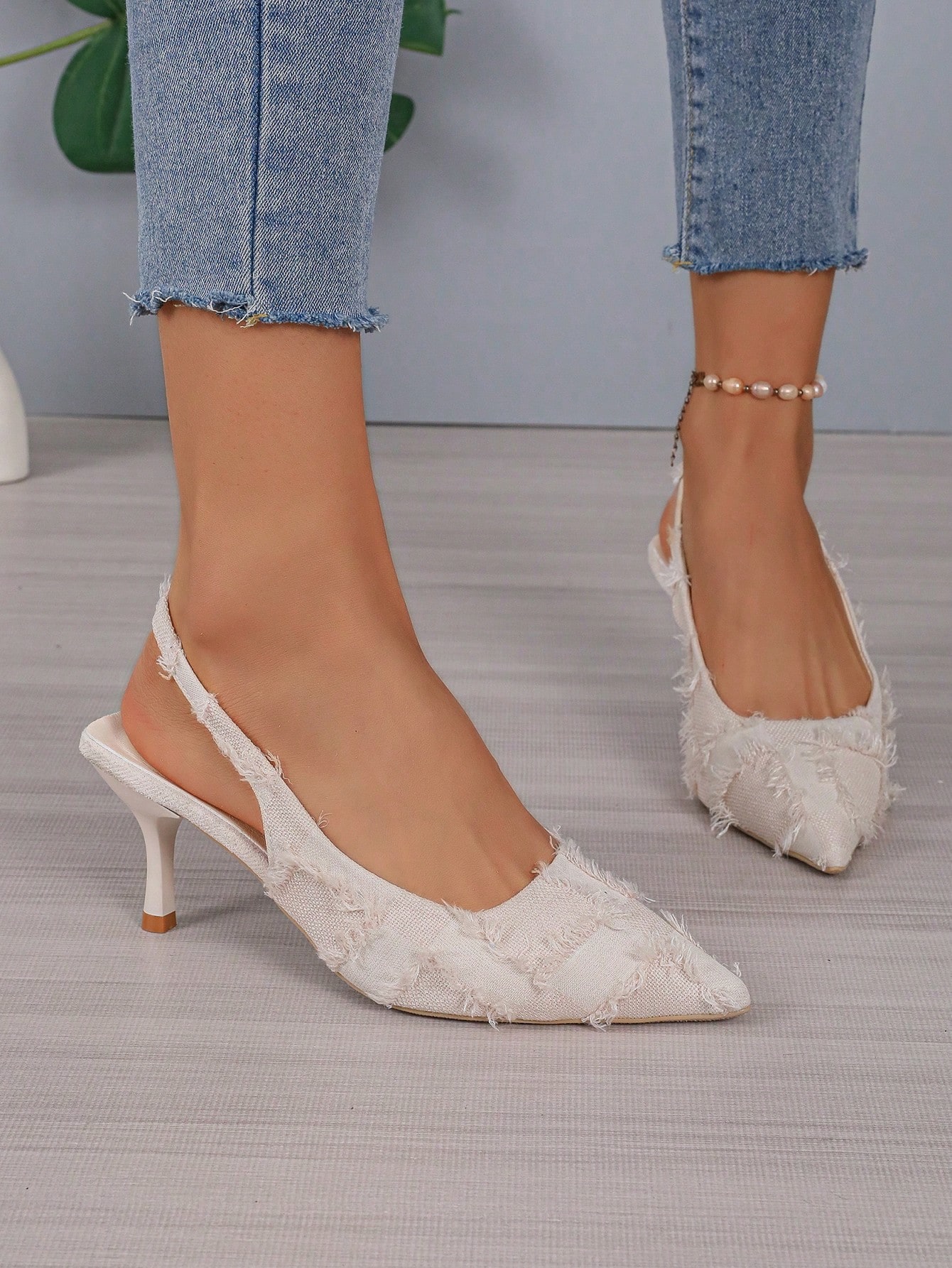 In Beige Women Pumps