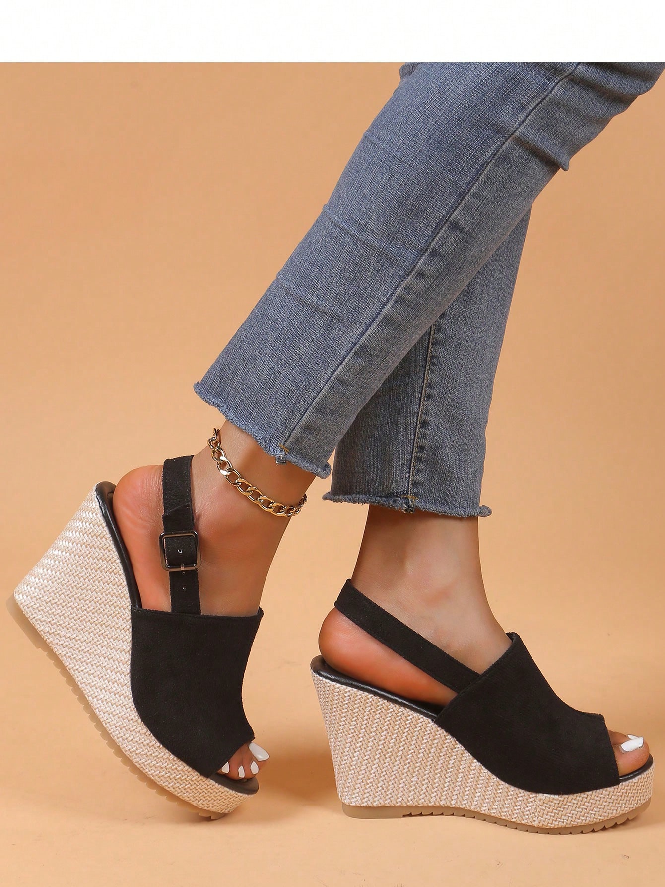 Women Platforms & Wedge Sandals