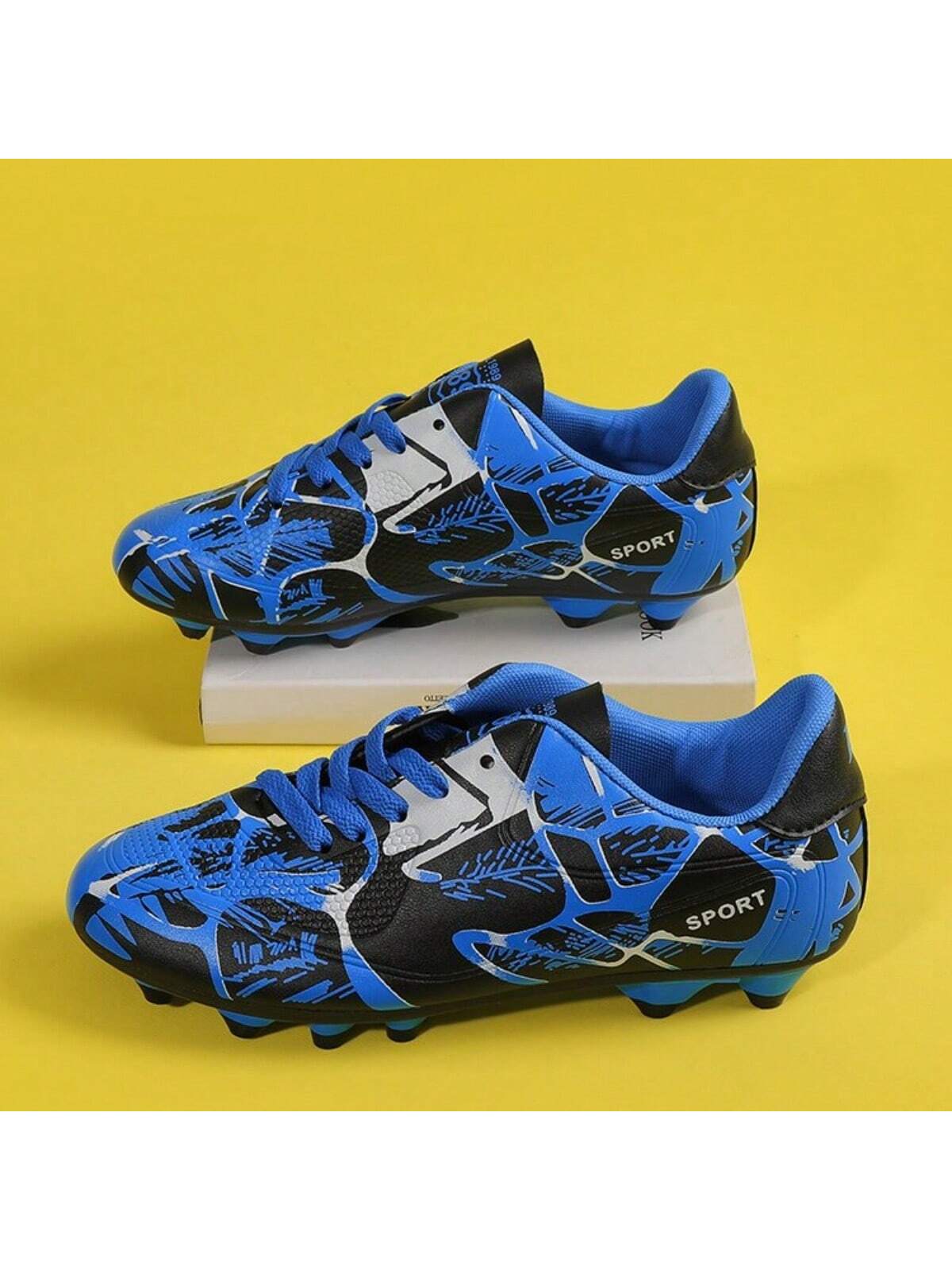 Kids Soccer Shoes