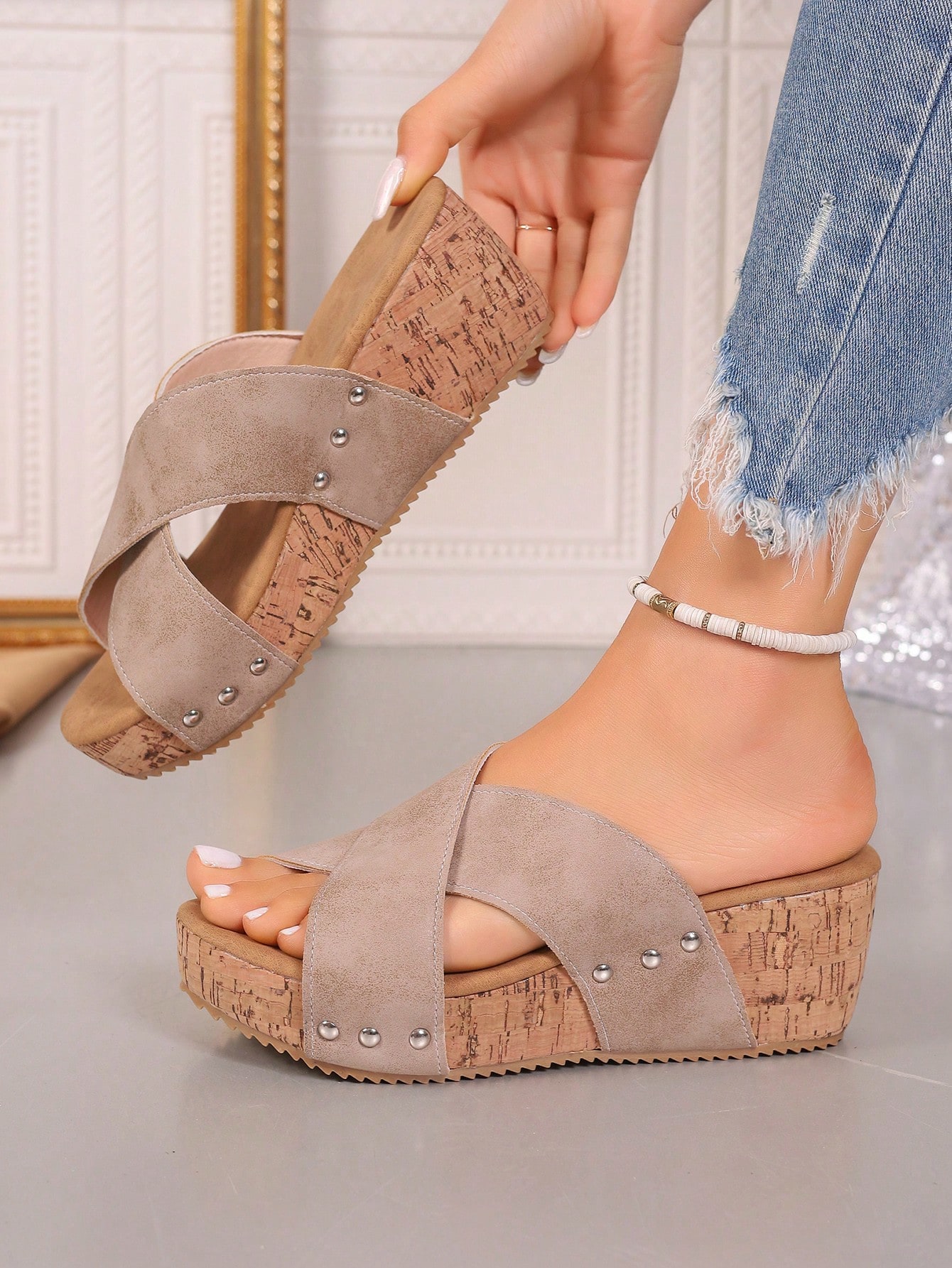 Women Platforms & Wedge Sandals