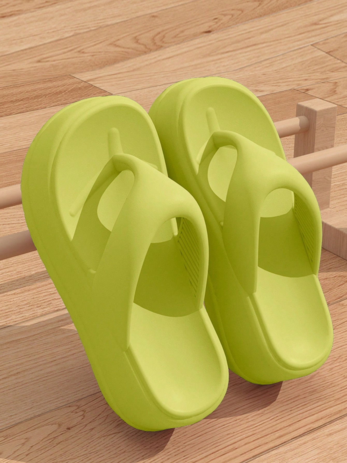 In Green Women Flip-Flops