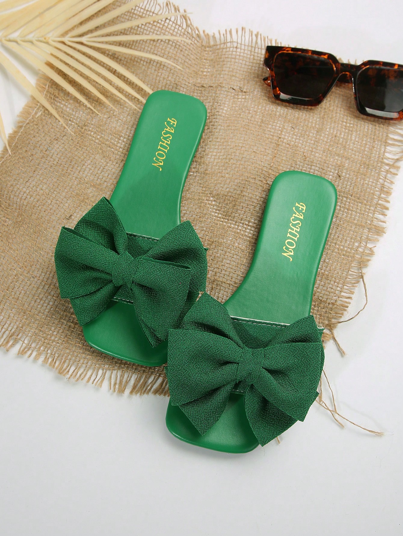 In Green Women Flat Sandals