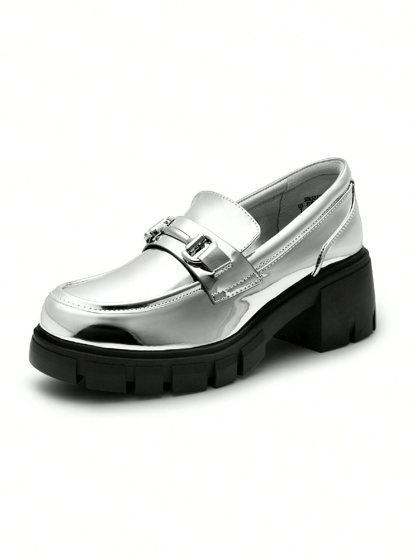 In Silver Women Flats