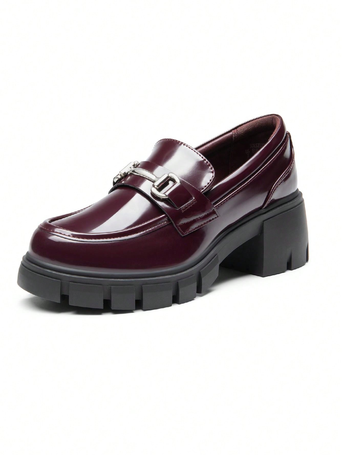 In Burgundy Women Flats