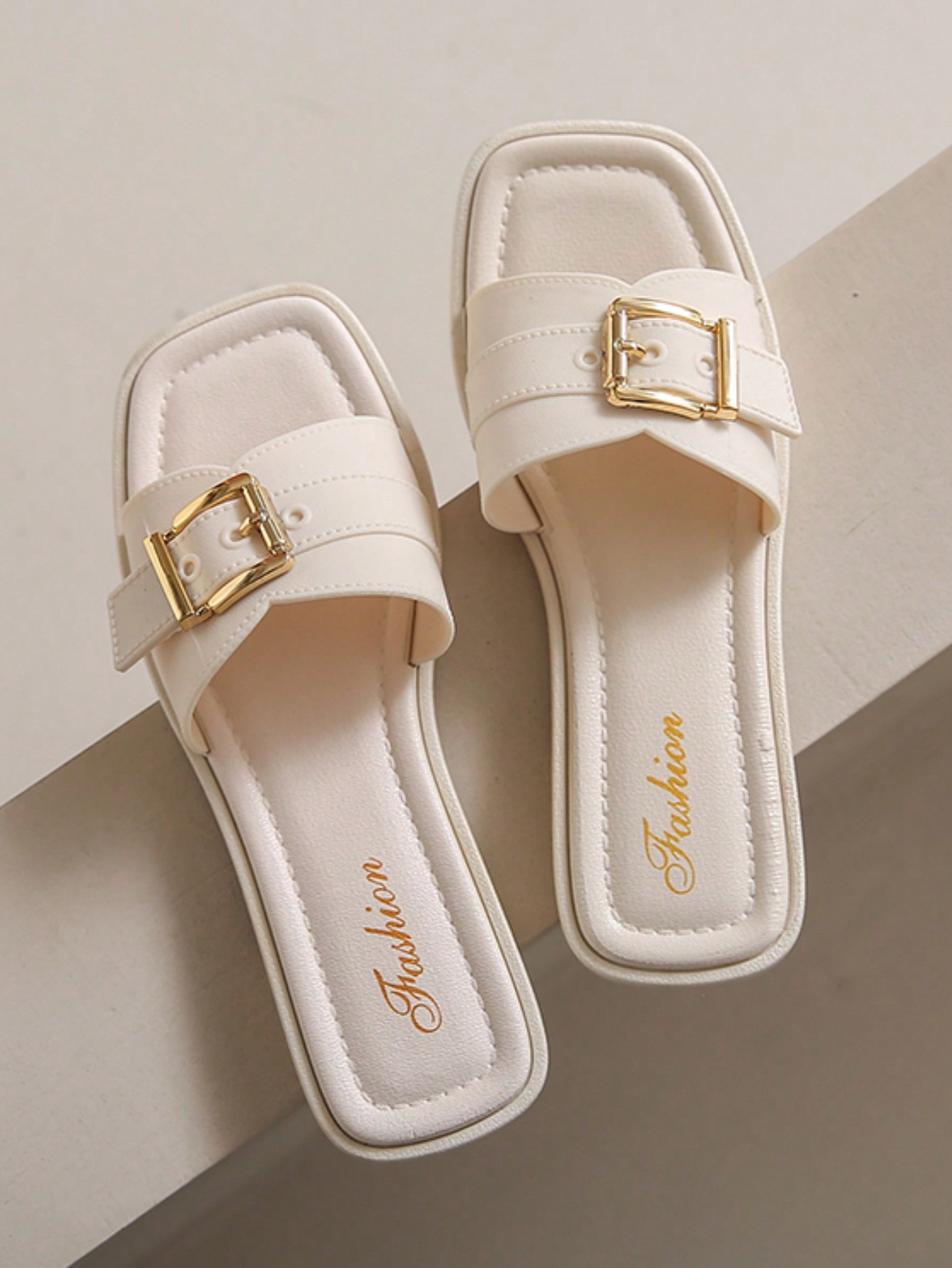 In White Women Flat Sandals