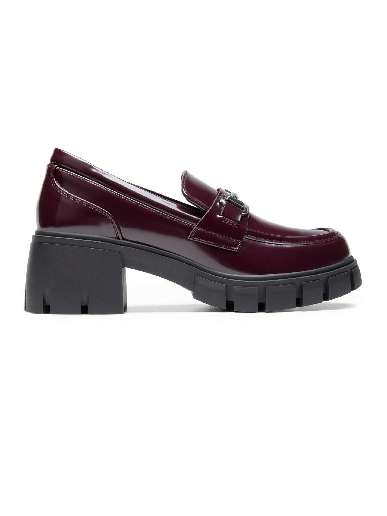 In Burgundy Women Flats