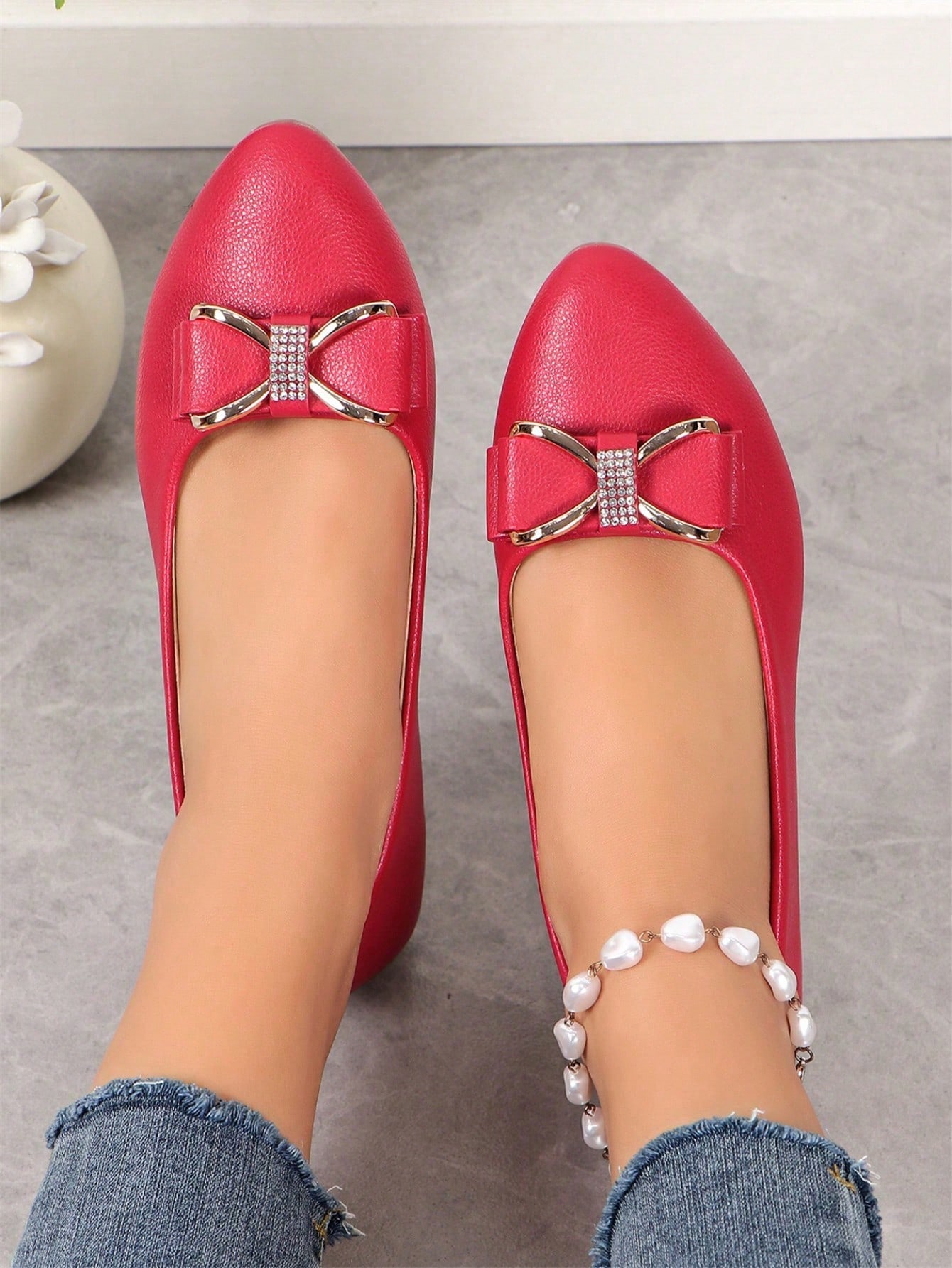 In Red Women Flats