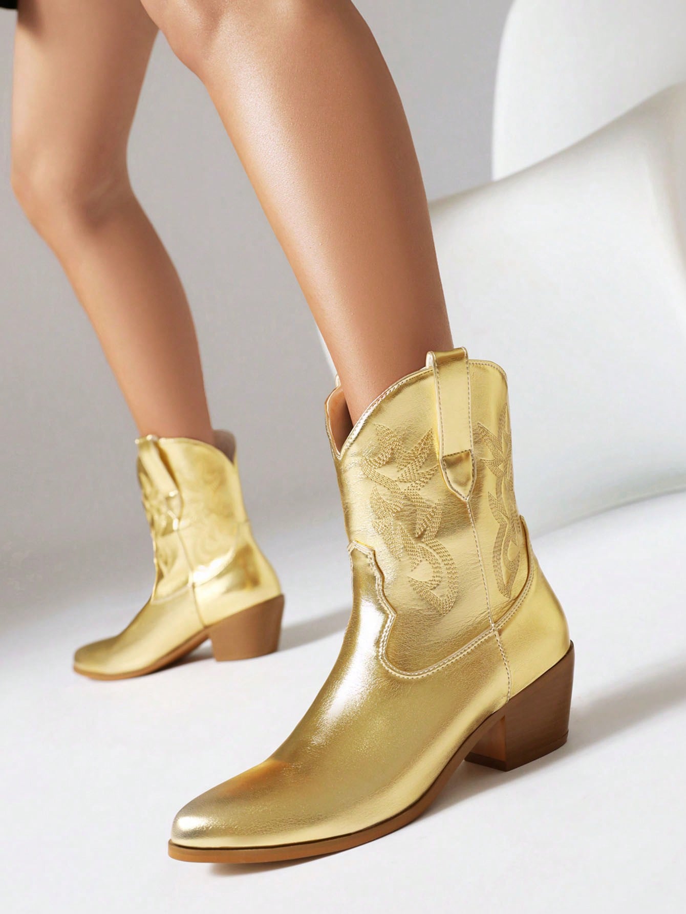 In Gold Women Fashion Boots