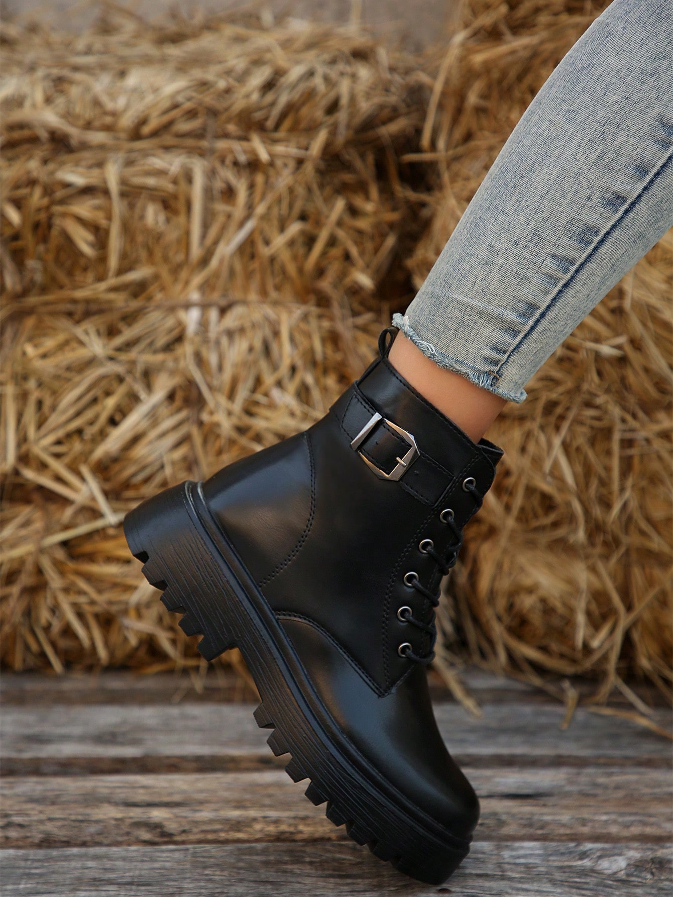 In Black Women Mid-Calf Boots