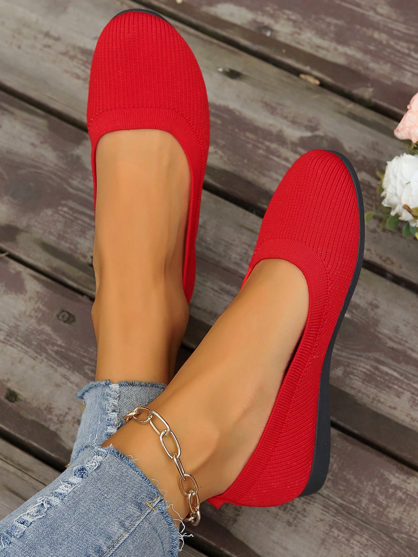 In Red Women Flats