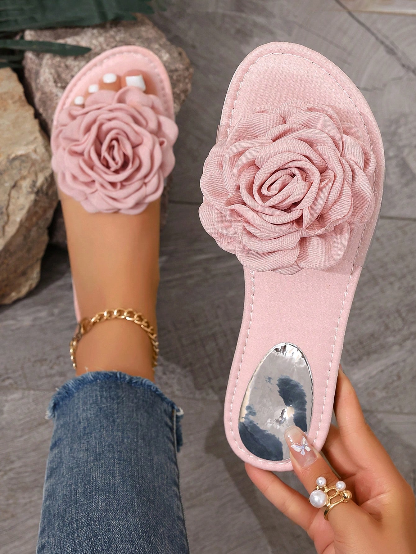 In Baby Pink Women Flat Sandals