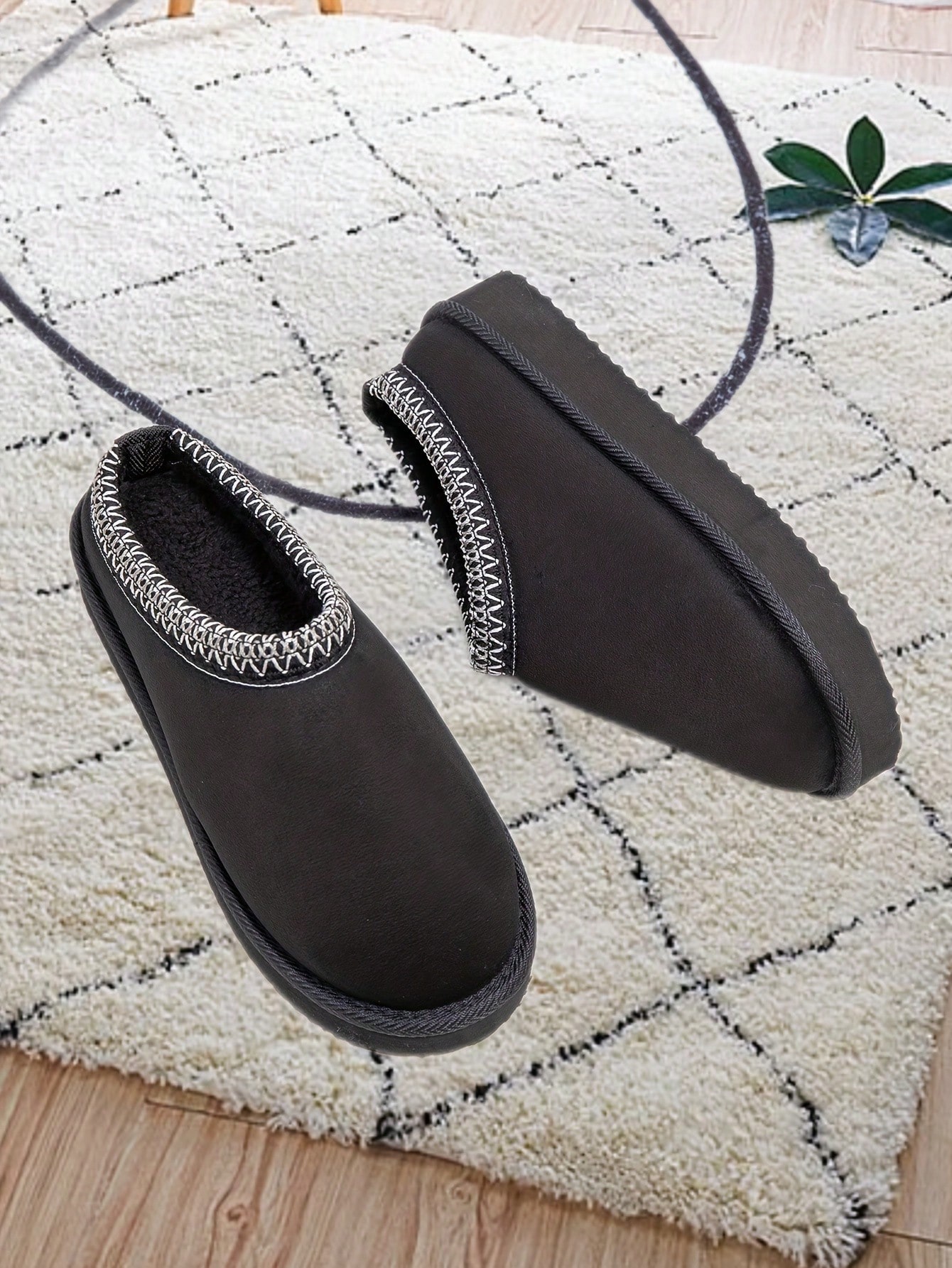 In Black Women Home Slippers