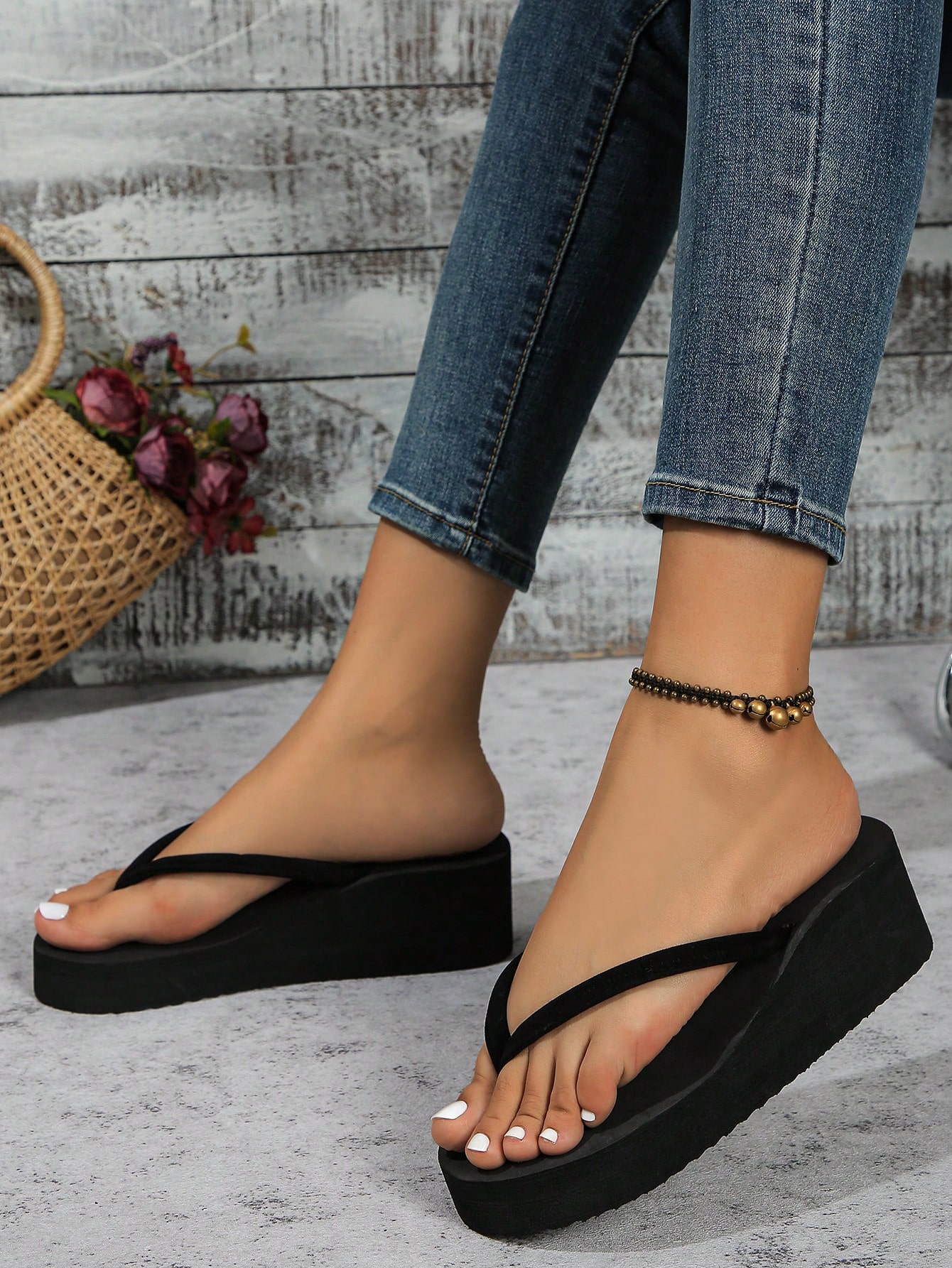 Women Platforms & Wedge Sandals