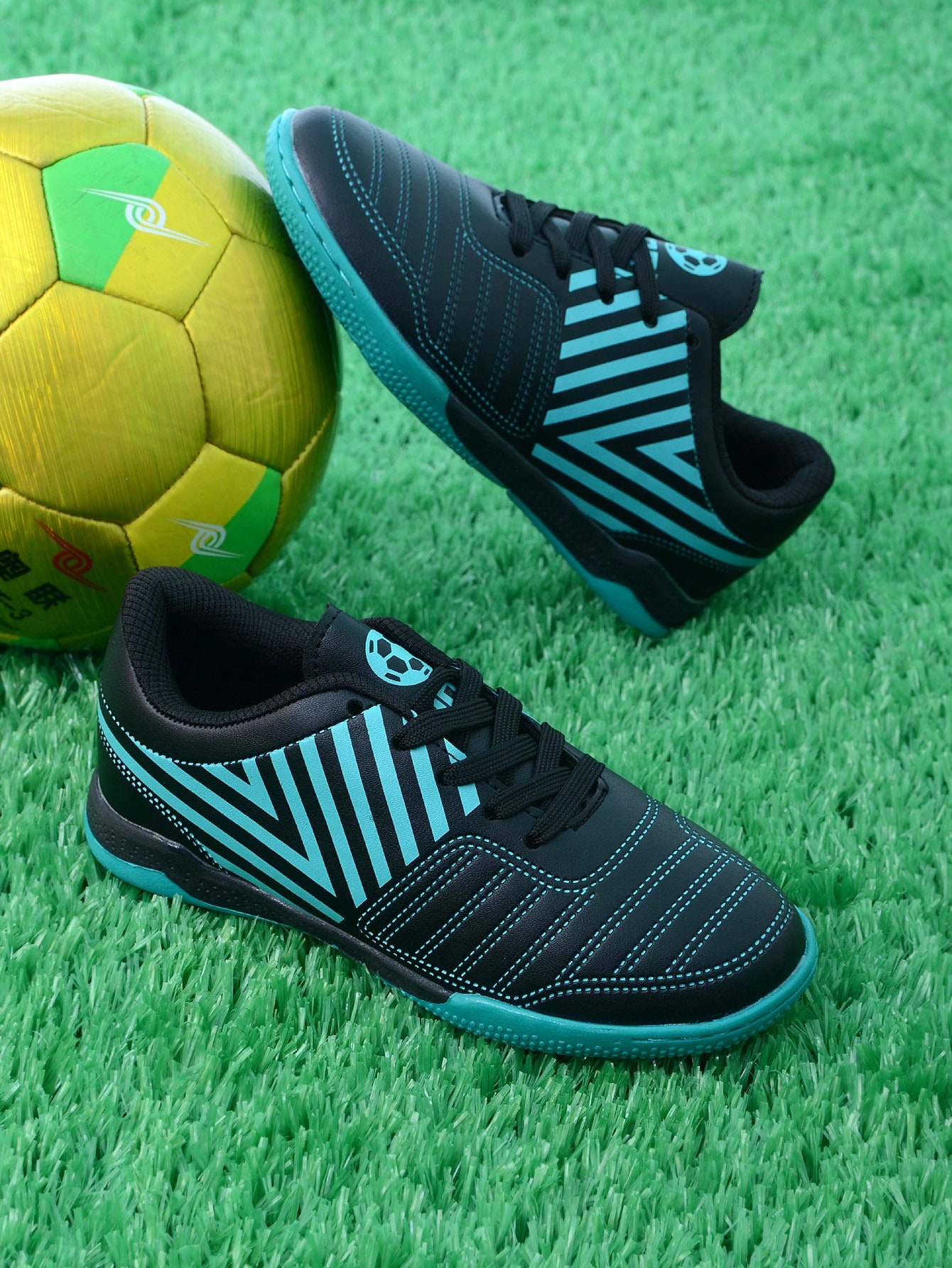 Kids Soccer Shoes