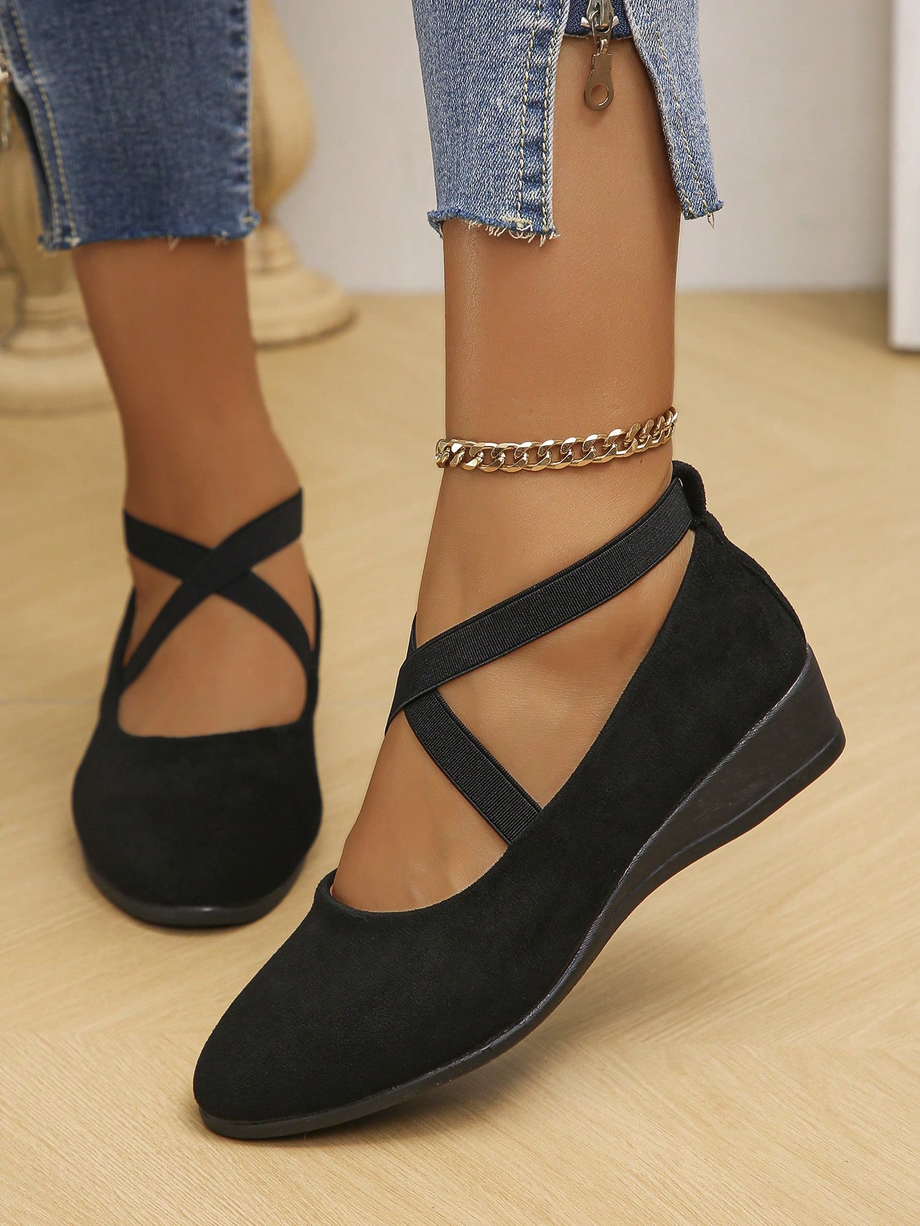 In Black Women Wedges & Flatform