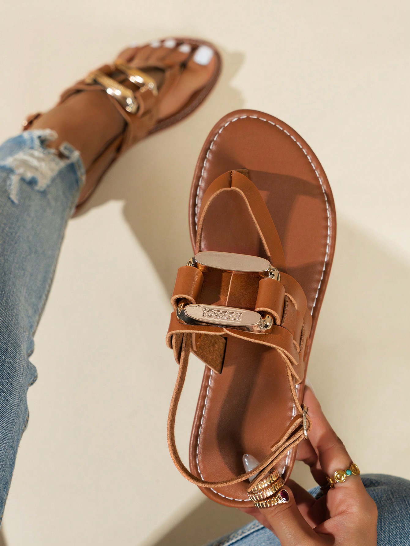 In Mocha Brown Women Flat Sandals