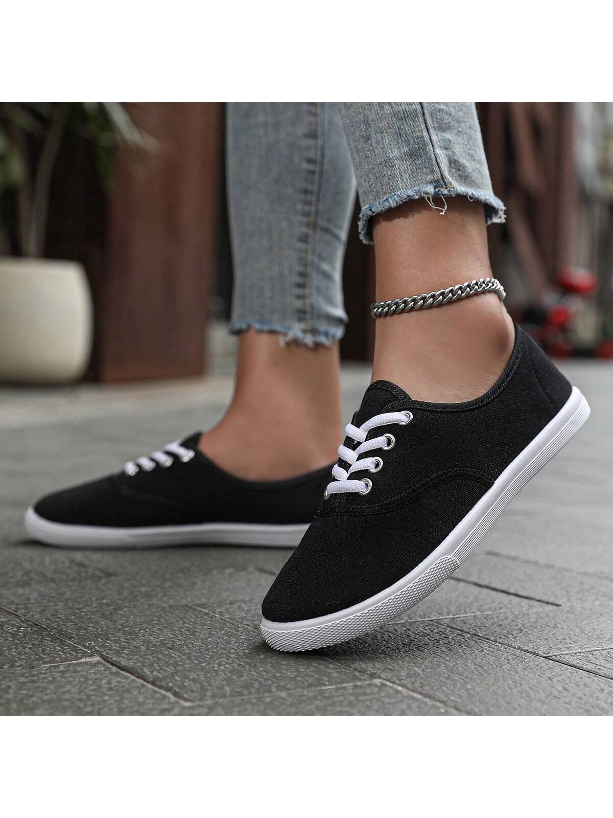 In Black and White Women Flats