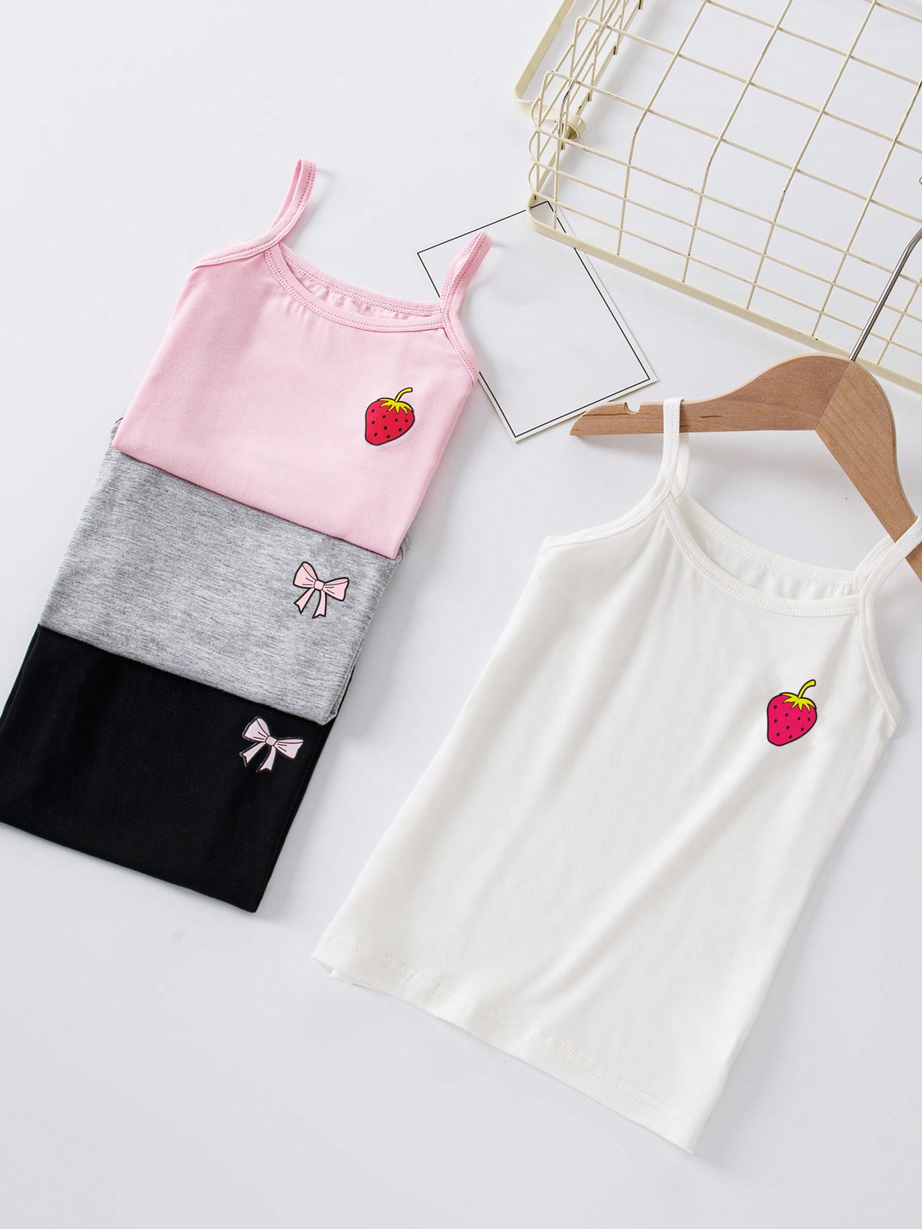 Young Girls Tank Tops & Camis