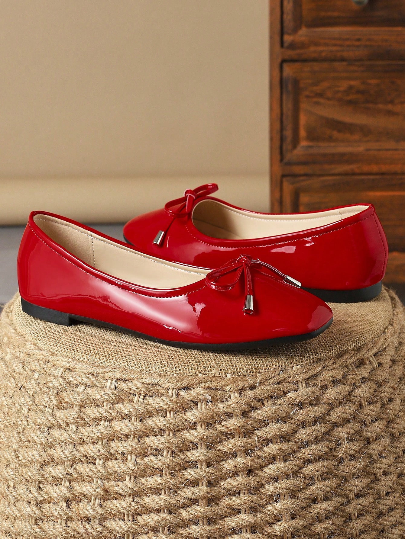 In Red Women Flats