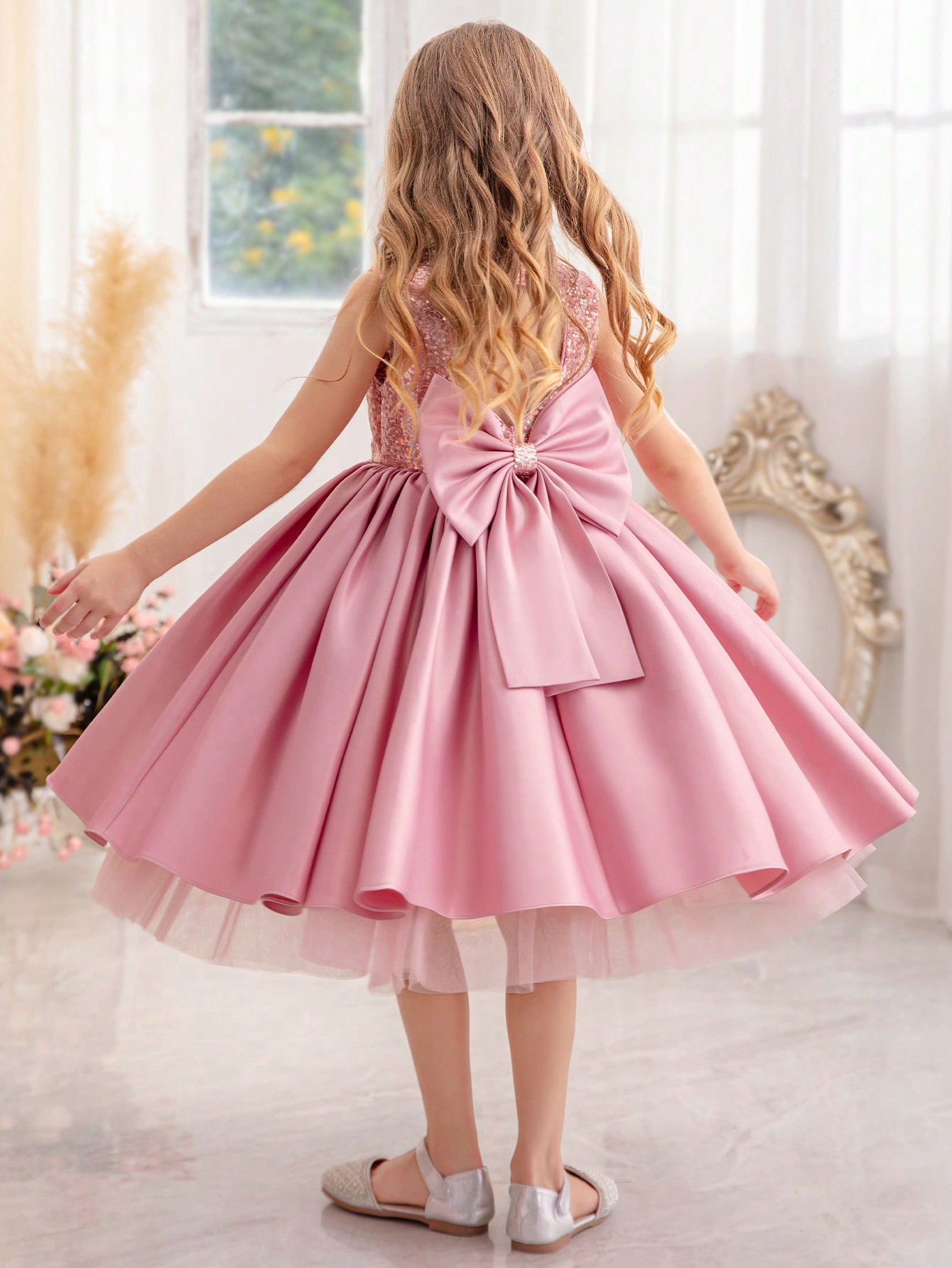 Young Girls Partywear