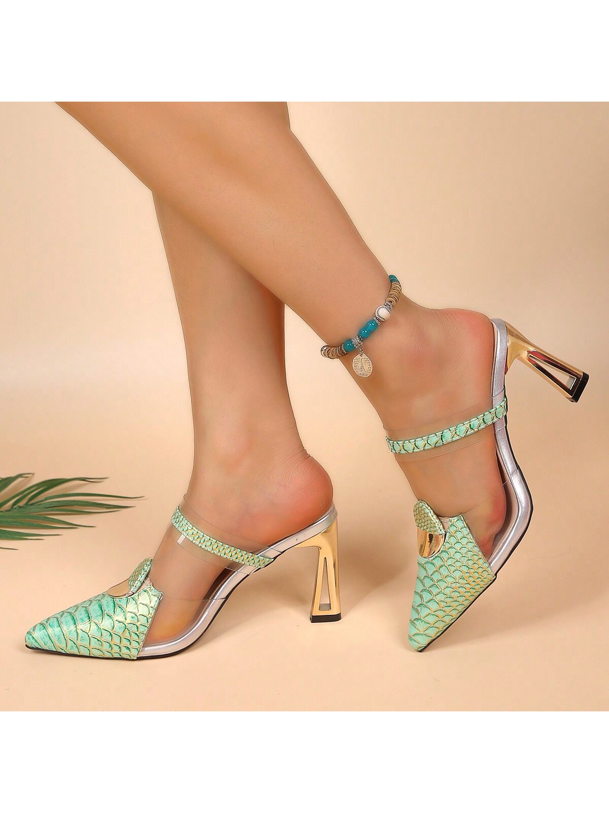 In Green Women Pumps