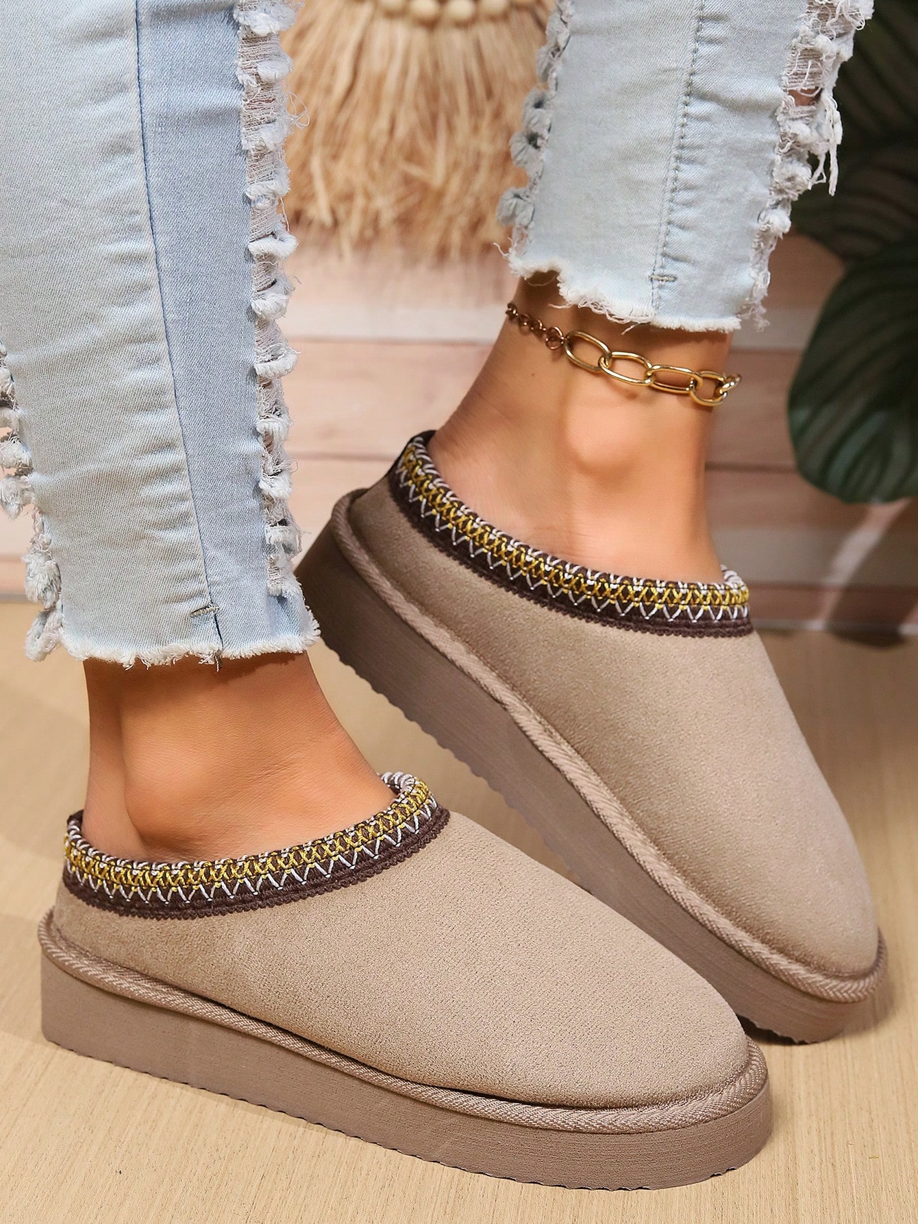 In Khaki Women Slippers