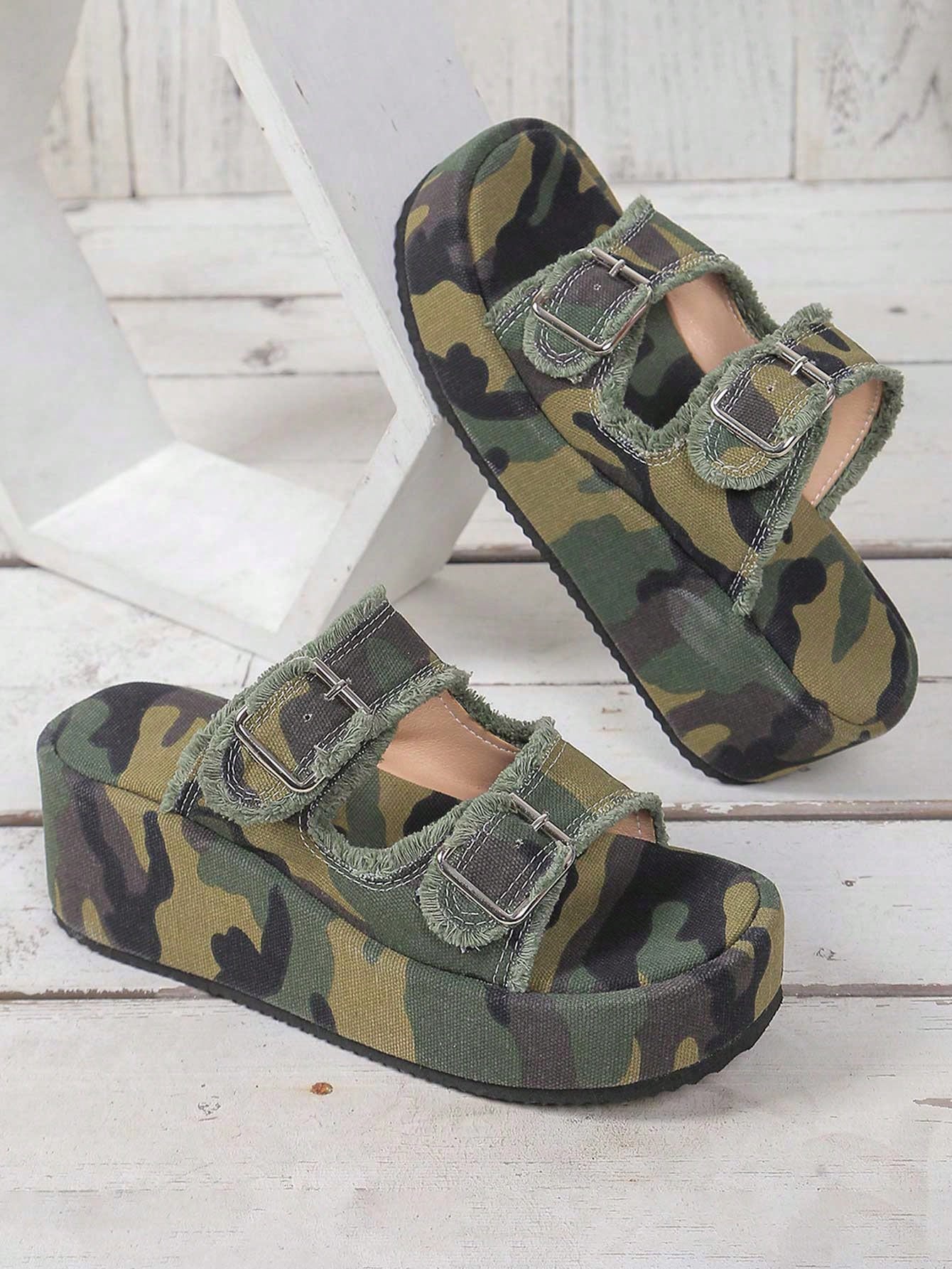 Women Platforms & Wedge Sandals