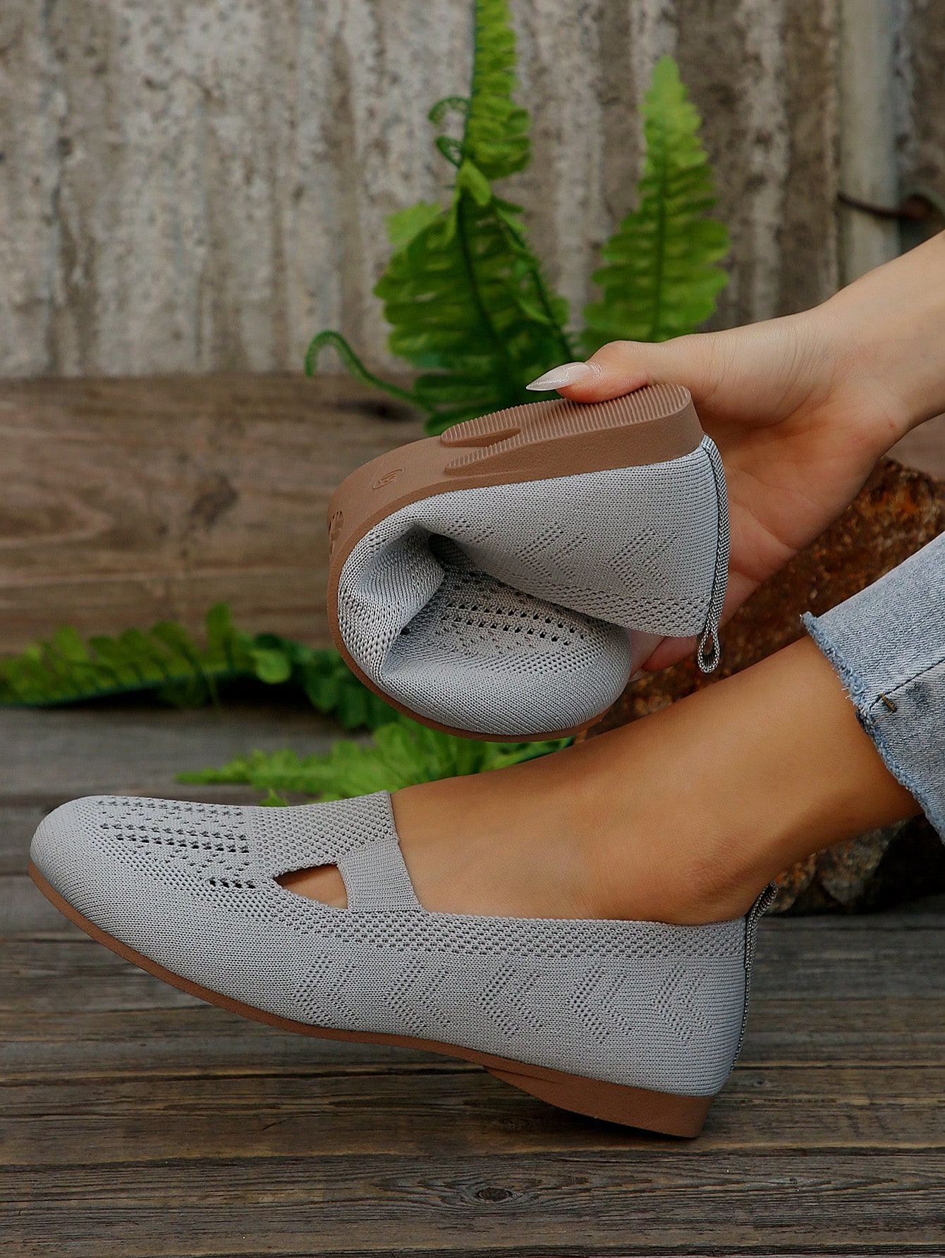 In Light Grey Women Shoes