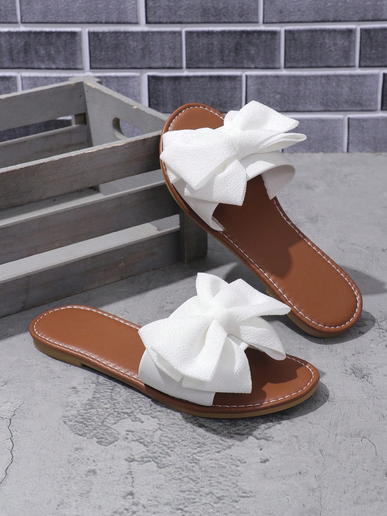 In White Women Flat Sandals