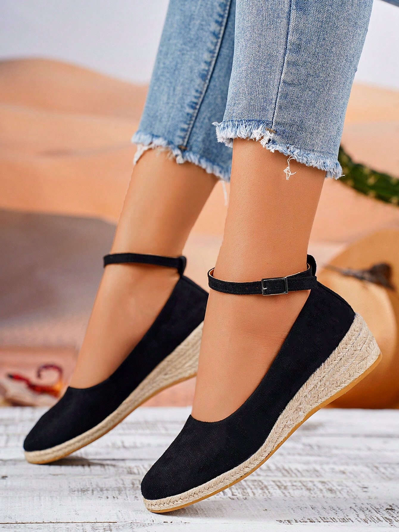 In Black Women Wedges & Flatform