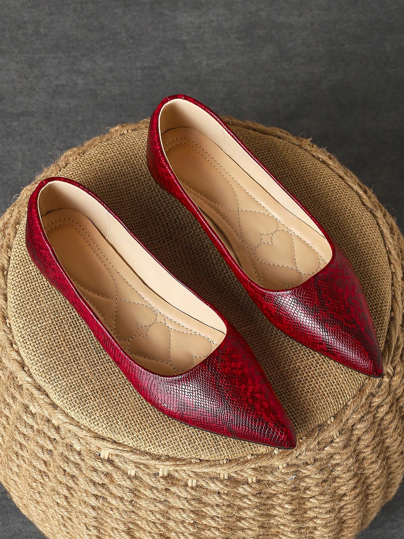 In Burgundy Women Flats