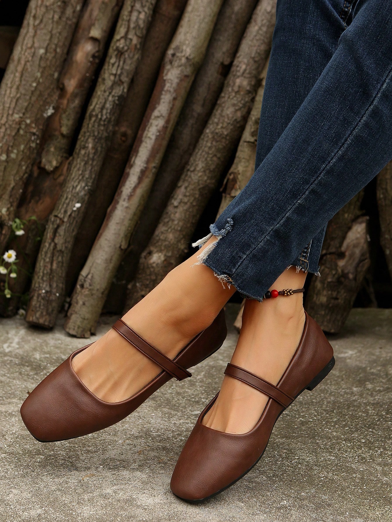 In Brown Women Flats