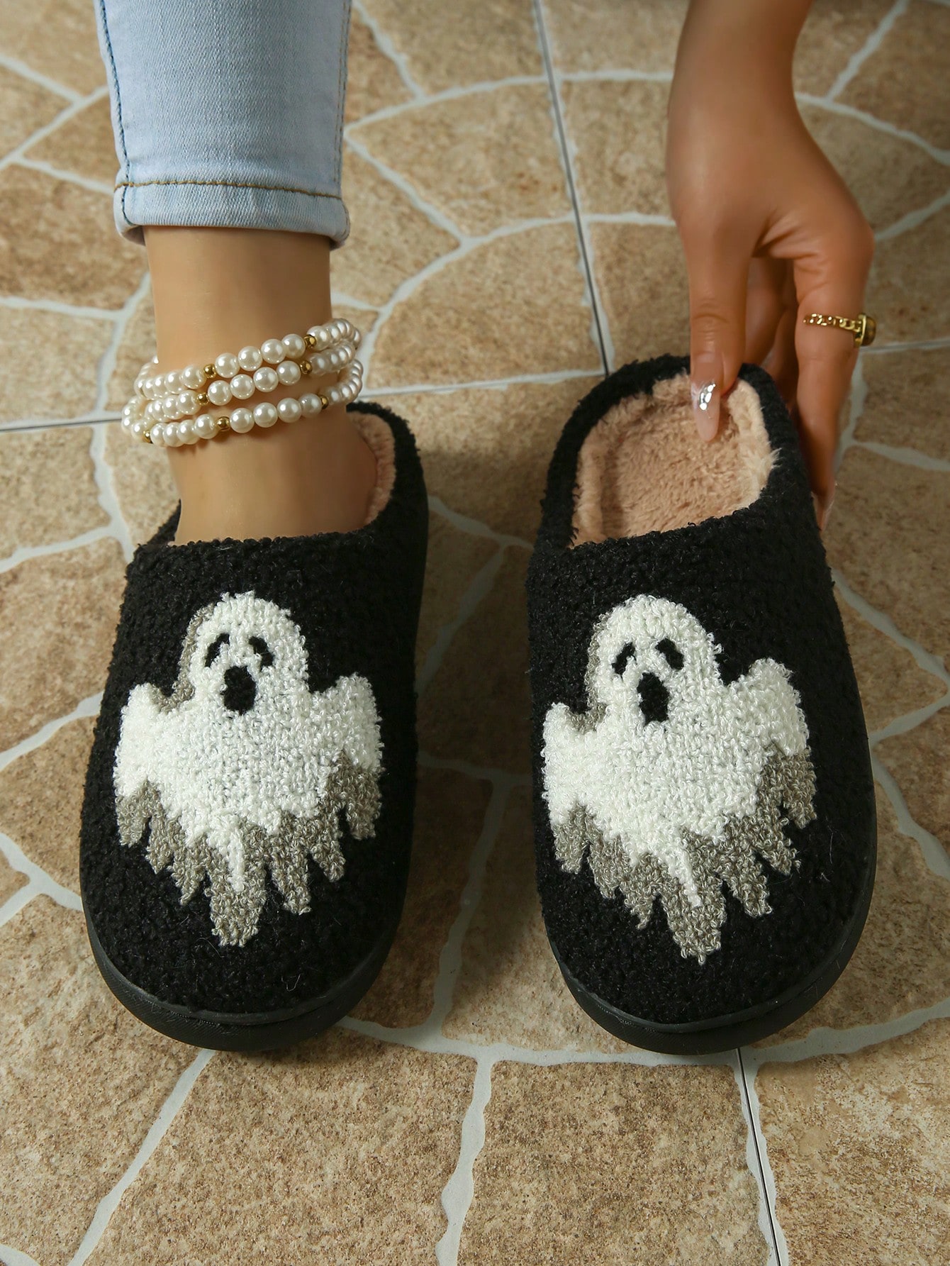 In Black Women Home Slippers